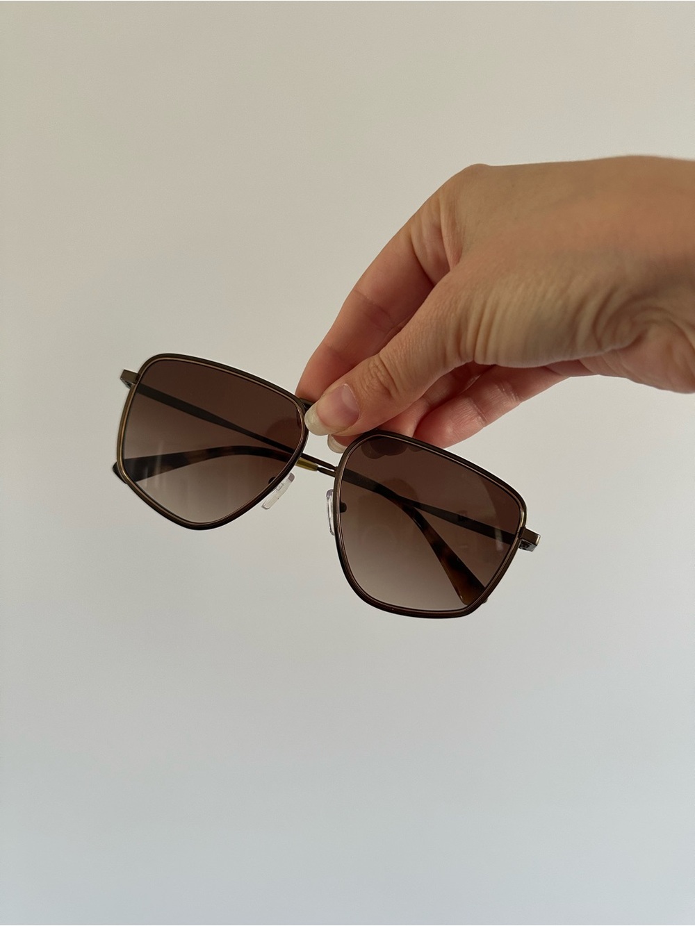 MICHAEL KORS Sunglasses